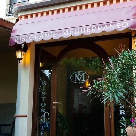 Mediterraneo 3* Пьяноро