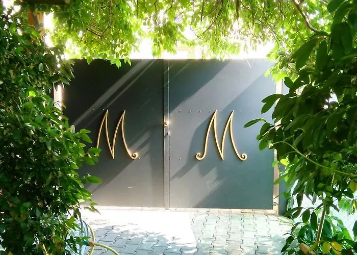 מלון Mediterraneo